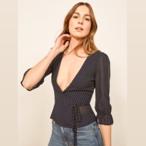 Reformation v-neck wrap top - Picture 1 of 7